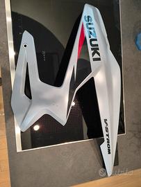carena laterale destra Suzuki V Strom 1050 SE 2024