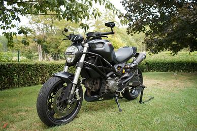 Ducati Monster 696 2009-Depotenziata a libretto A2
