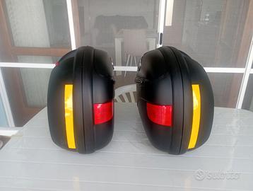 Coppia di valige laterali GIVI keyless
