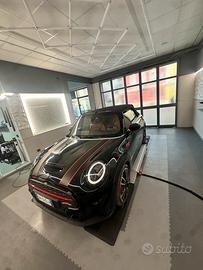 Mini cooper cabrio jwc