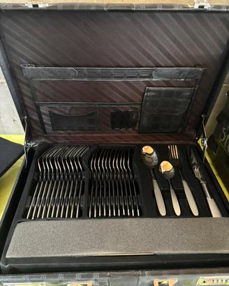 72-teiliges Besteckset aus Edelstahl