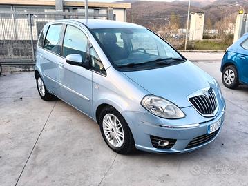 Lancia Musa 1.3 Mjt 16V SeS DPF Poltrona Frau 95cv