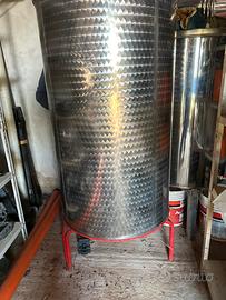 Cisterne Acciaio Inox  Vino Olio 500L,300L e 200L