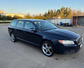 Volvo V70 2.4 D Momentum