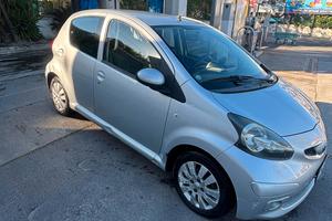 Toyota aygo 1.0 benzina 