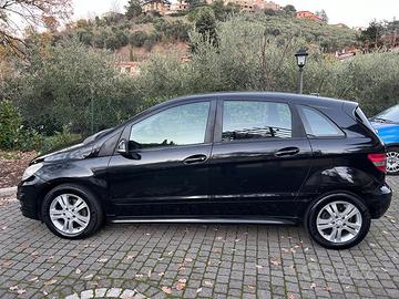 Mercedes classe B