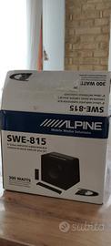 Subwoofer in cassa amplificato SWE-815 ALPINE 300W