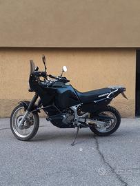 Honda XRV 750 Africa Twin - 1998