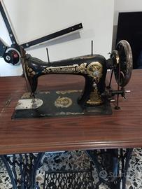 Macchina da cucire d'epoca Frister & Rossmann 1910