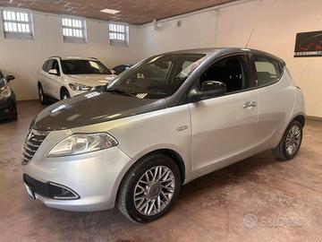 Lancia Ypsilon 1.2 69 CV 5 porte S&S Platinum