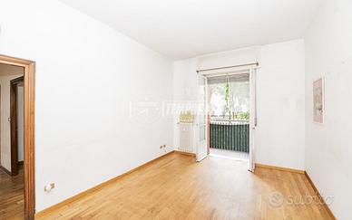 Il tuo posto felice in Viale Ungheria 15, Milano u