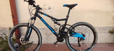 Mountain bike professionale 