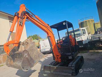 MINIESCAVATORE PEL-JOB 263 (RIF. 948)