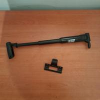 Pompa per bici compatta con supporto telaio