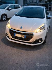 Peugeot 208 ALLURE 1.6 Diesel 100 cavalli 