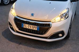 Peugeot 208 ALLURE 1.6 Diesel 100 cavalli 