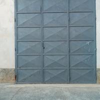 porte in ferro per garage 
