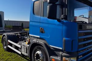 Scania 164L 480 trattore stradale con disco e impi