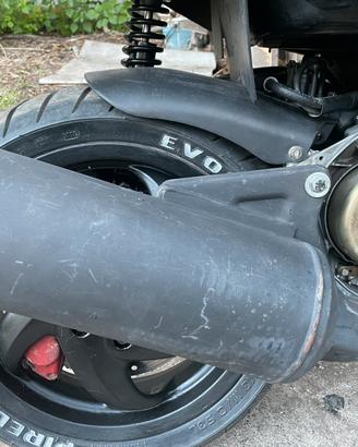 Scarico marmitta leovince touring runner 180 2t