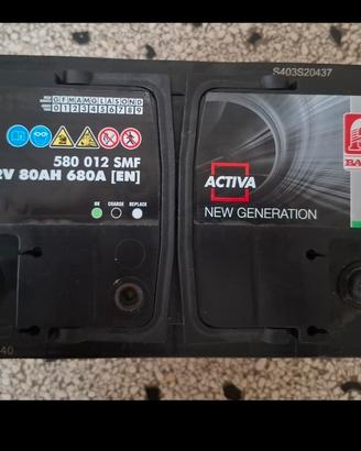 Batteria auto come nuova