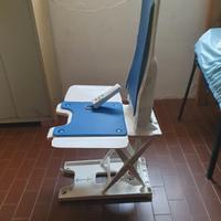 Sollevatore per  da vasca da bagno per anziani