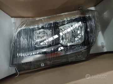 Faro anteriore sinistro Volkswagen Transporter