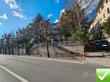 Fabbricato Indipendente 1400 M+ Corte Chianciano