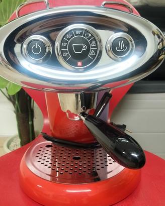 macchina caffè illy