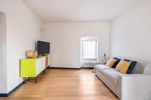 Appartamento ammobiliato e ristrutturat