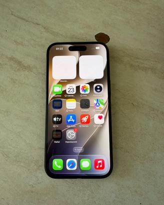 iPhone 15 