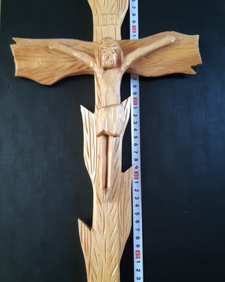 Crocifisso in legno 
