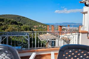 Isola d'elba MERAVIGLIOSA a SETTEMBRE CAVO