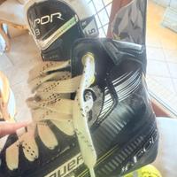 TUTTO  Hockey in line STOCK