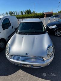 Mini 1.4 16V One Chili