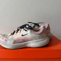 Nike scarpe da ginnastica o running