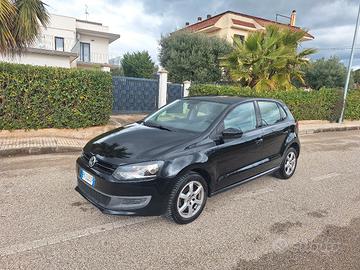 volkswagen polo 1.6tdi 90cv HIGHLINE 