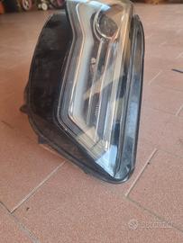 Audi A6 faro anteriore destro serie c7 aprile 2017