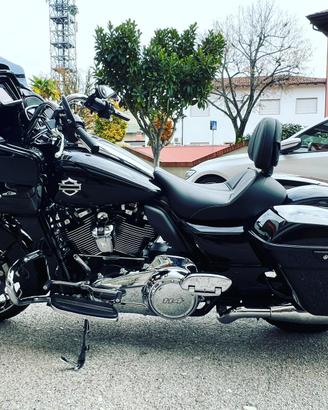 Harley Touring Saddlemen Solo Diamond