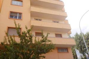 Camere singole luminose a studentesse