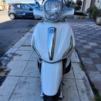 Piaggio Beverly 300 ie