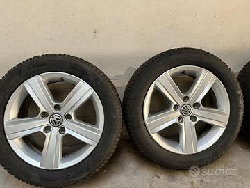 Cerchi il lega originale Volkswagen da 16 pollici