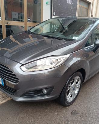 Ford Fiesta 1.5 TDCi 75CV 5 porte TITANIUM NAVI