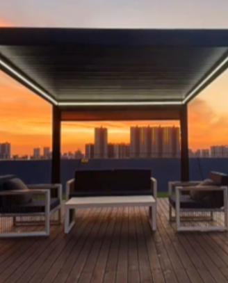 Pergola bioclimatica 8x4 lamelle motorizzata LED
