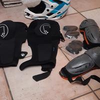 casco più accessori downhill 