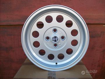 4 cerchi Ronal A1 originali Alfa Romeo 7x15 et 25 