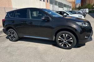 Toyota RAV4 diesel 2014
