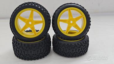 4x Treno Gomme Cerchi Buggy RC 1:10 Off-Road Ruote
