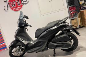 Piaggio Beverly 350 sport touring abs gomme nuove 