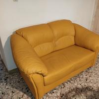 Divano due posti