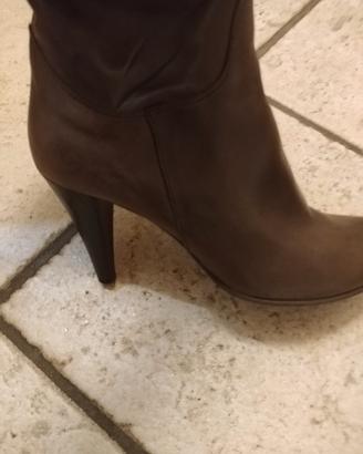 Stivale in pelle autunno inverno 